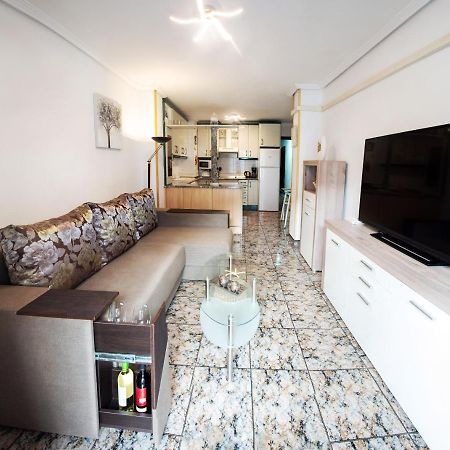 Holiday La Loma Apartment Торевиеха Екстериор снимка