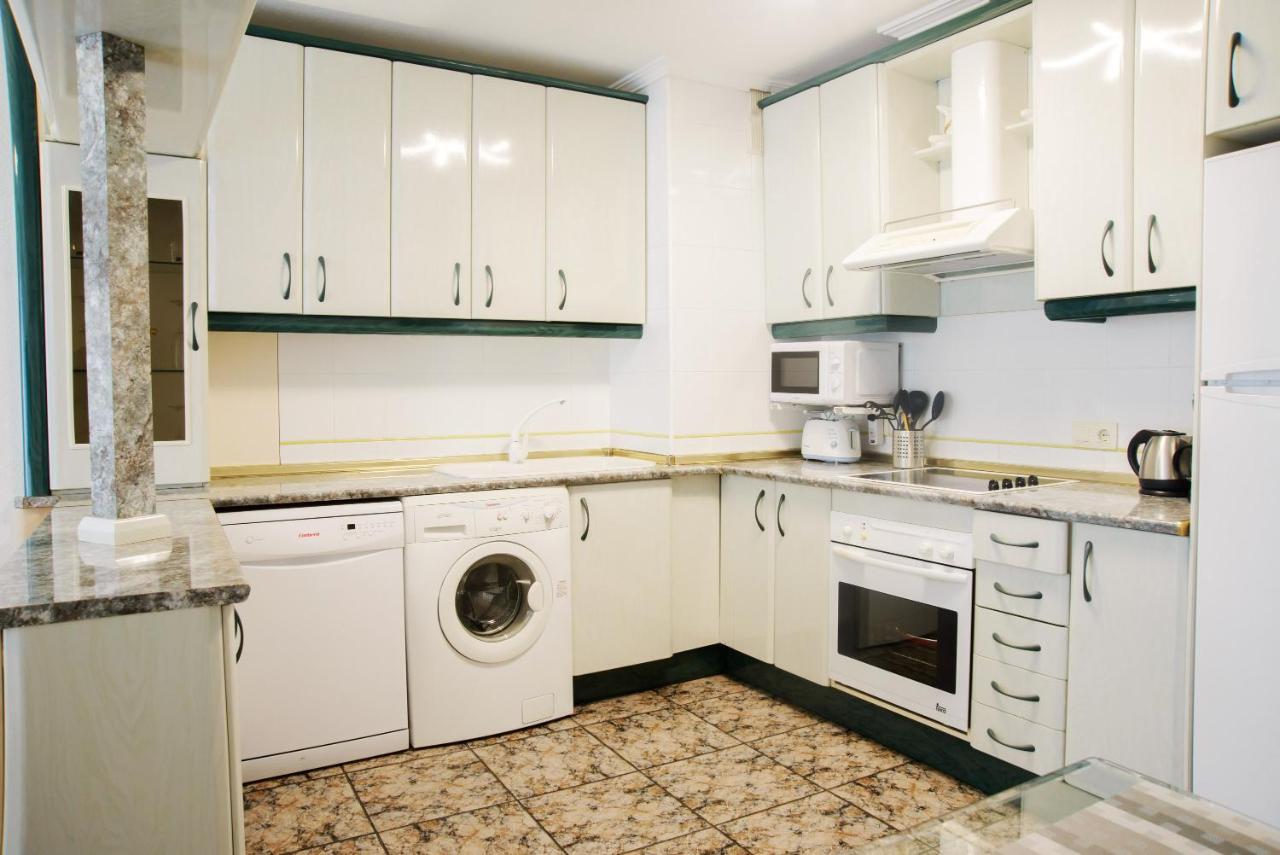 Holiday La Loma Apartment Торевиеха Екстериор снимка