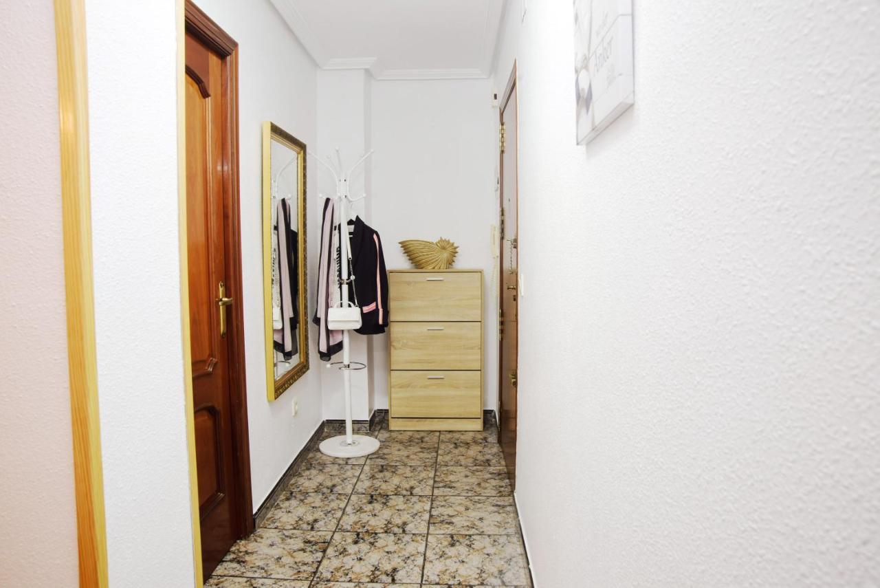 Holiday La Loma Apartment Торевиеха Екстериор снимка